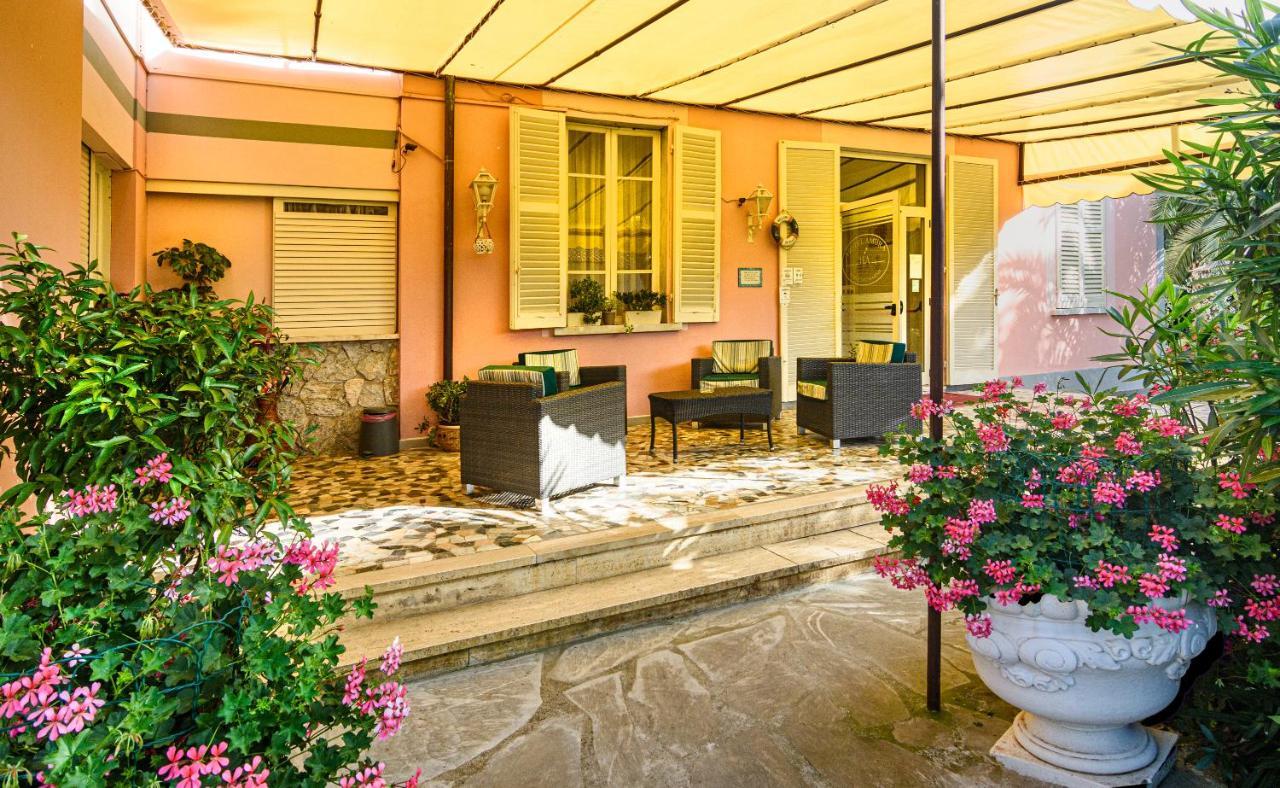 Hotel Ambra Forte dei Marmi Exterior photo