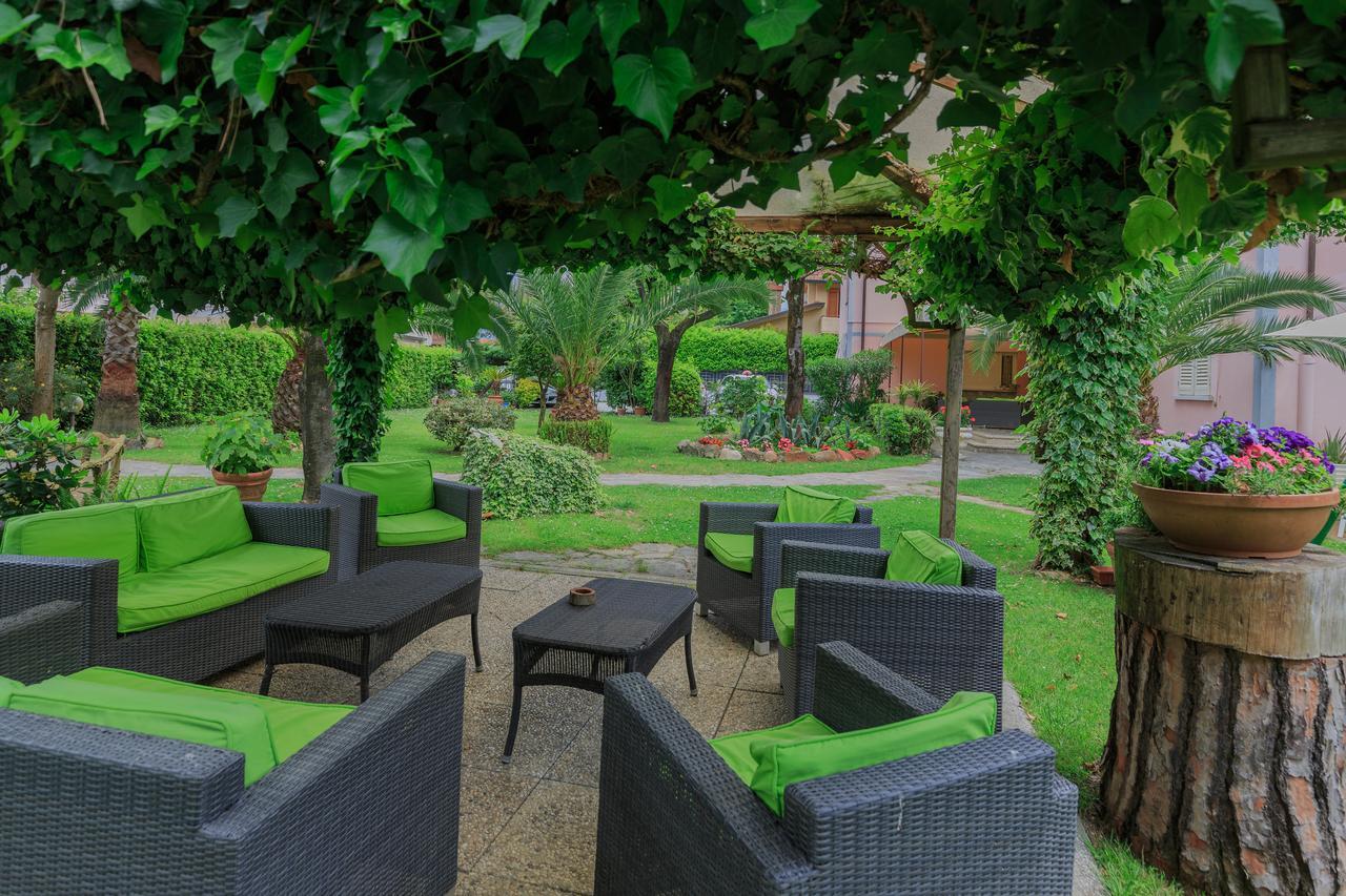 Hotel Ambra Forte dei Marmi Exterior photo